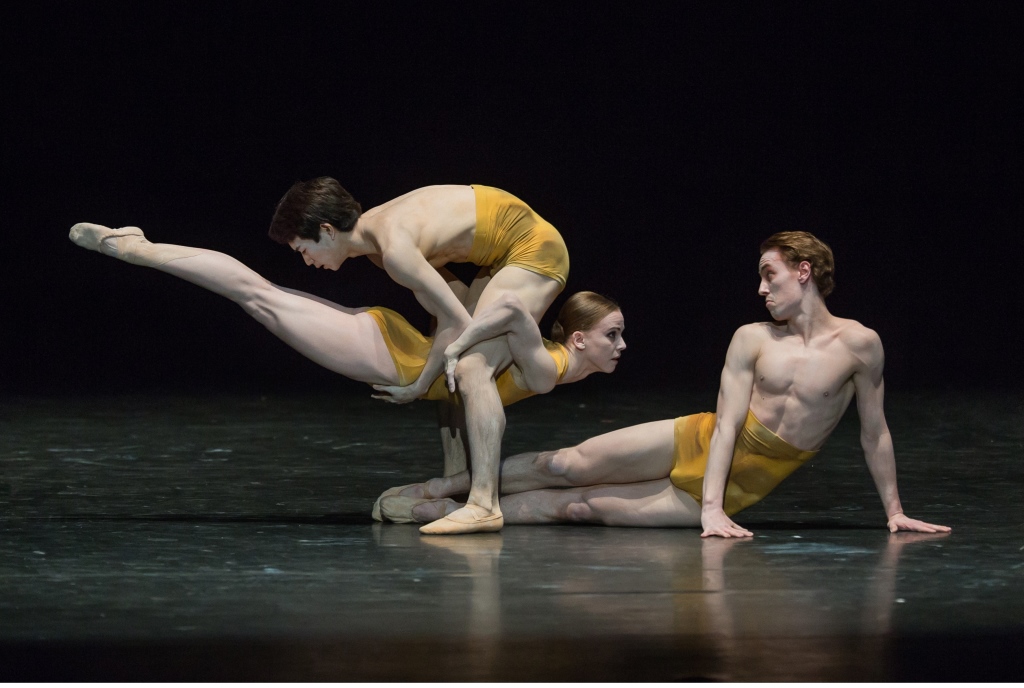Surimu Fukushi with Katja Wünsche and Daniel Mulligan in Sol León and Paul Lightfoot's Skew-WhiffPhoto Gregory Batardon