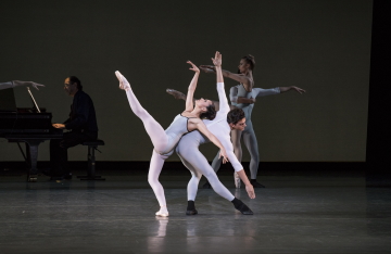 The School of American Ballet in Justin Peck's In CreasesPhoto Paul Kolnik
